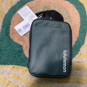 Lululemon Easy Access Crossbody
